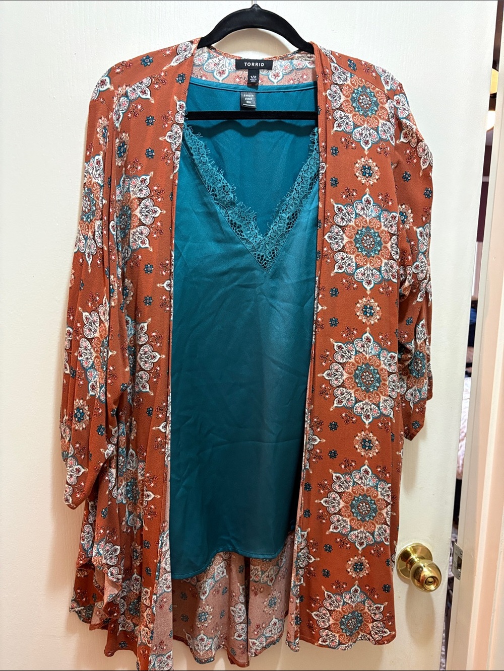 Torrid Duster with teal and Rust Medallion plus a matching teal V neck tank top